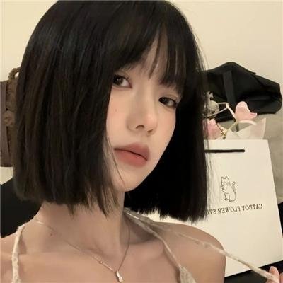 戛纳机密第一季